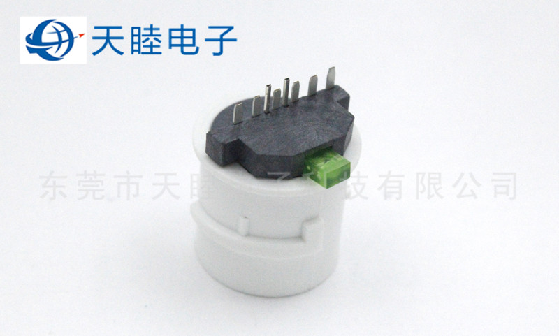 户外带灯RJ45连接器 8P6C防水母座 正负极集成 户外带灯RJ45连接器 8P6C防水母座 正负极集成